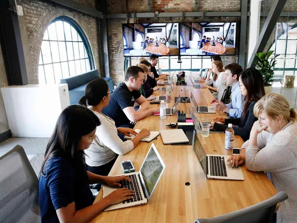 How to make a hybrid office work for the long term?