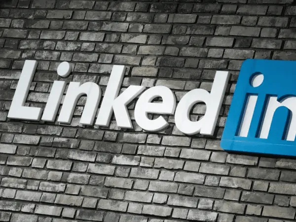 LinkedIn integration coming to Microsoft Teams